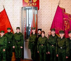 Казачий класс в гостях у защитников Отечества