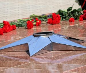 Подвиги Героев в наших сердцах